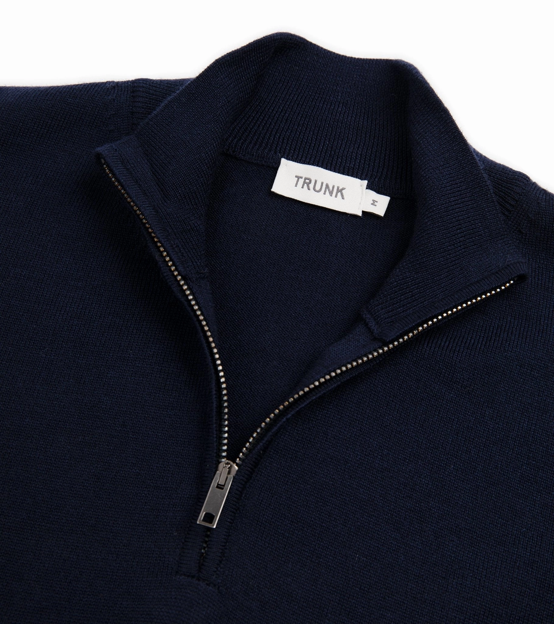 Daywear Fit Trunk Trebeck Merino Half Zip Sweater: Navy
