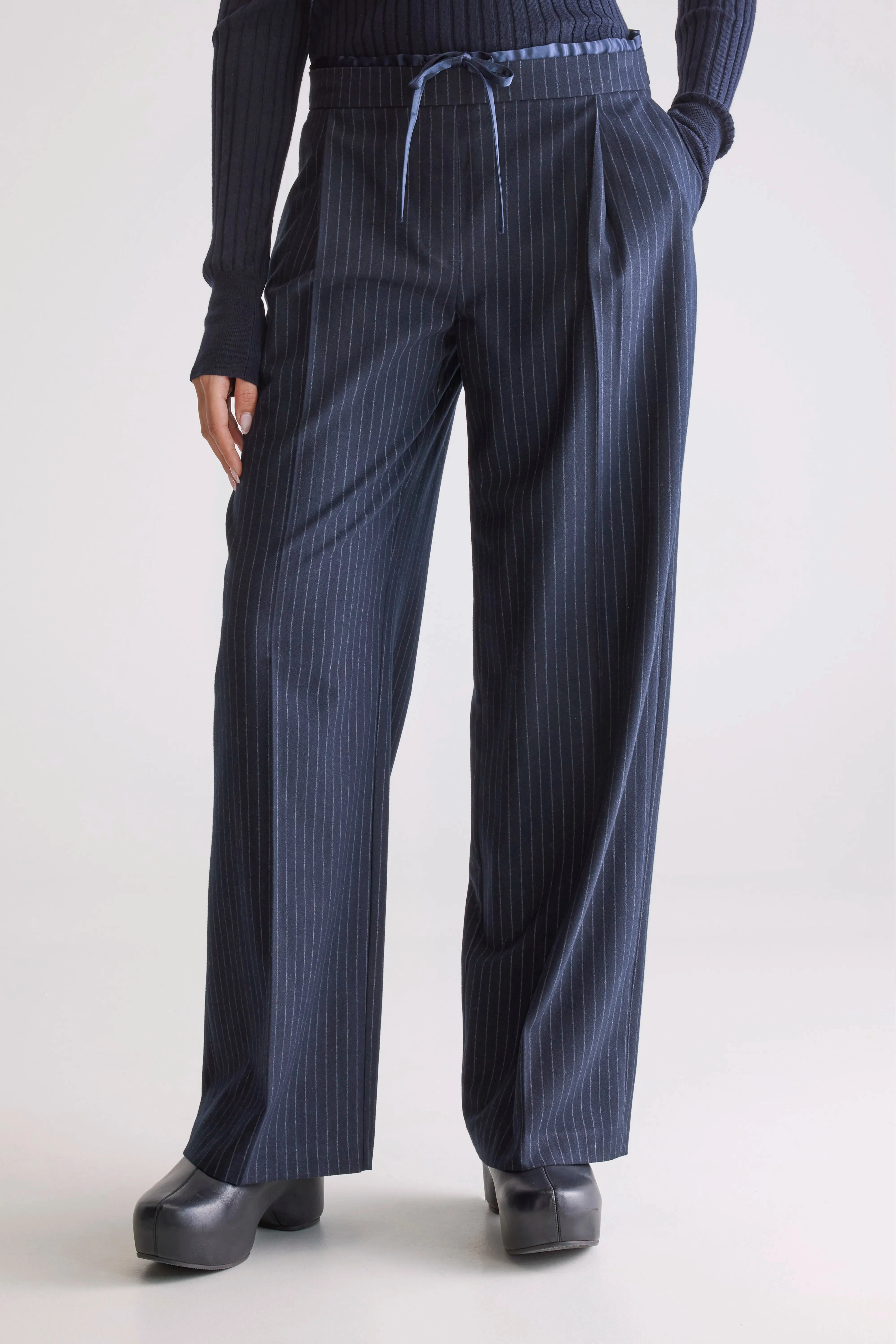 Turin formal trousers (252 / W / STRIPE A) Light Fit Wear