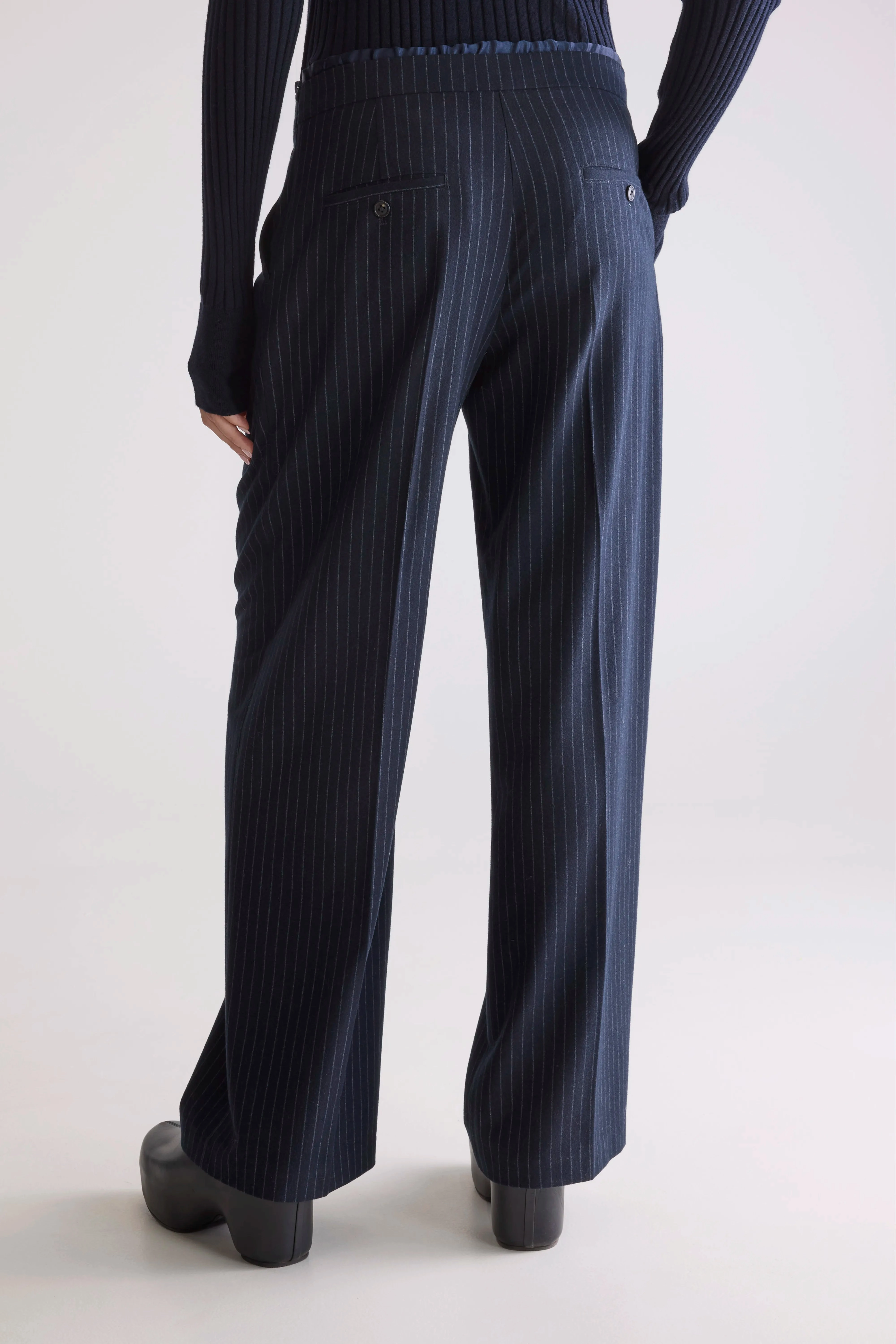 Utility pocket Turin formal trousers (252 / W / STRIPE A)