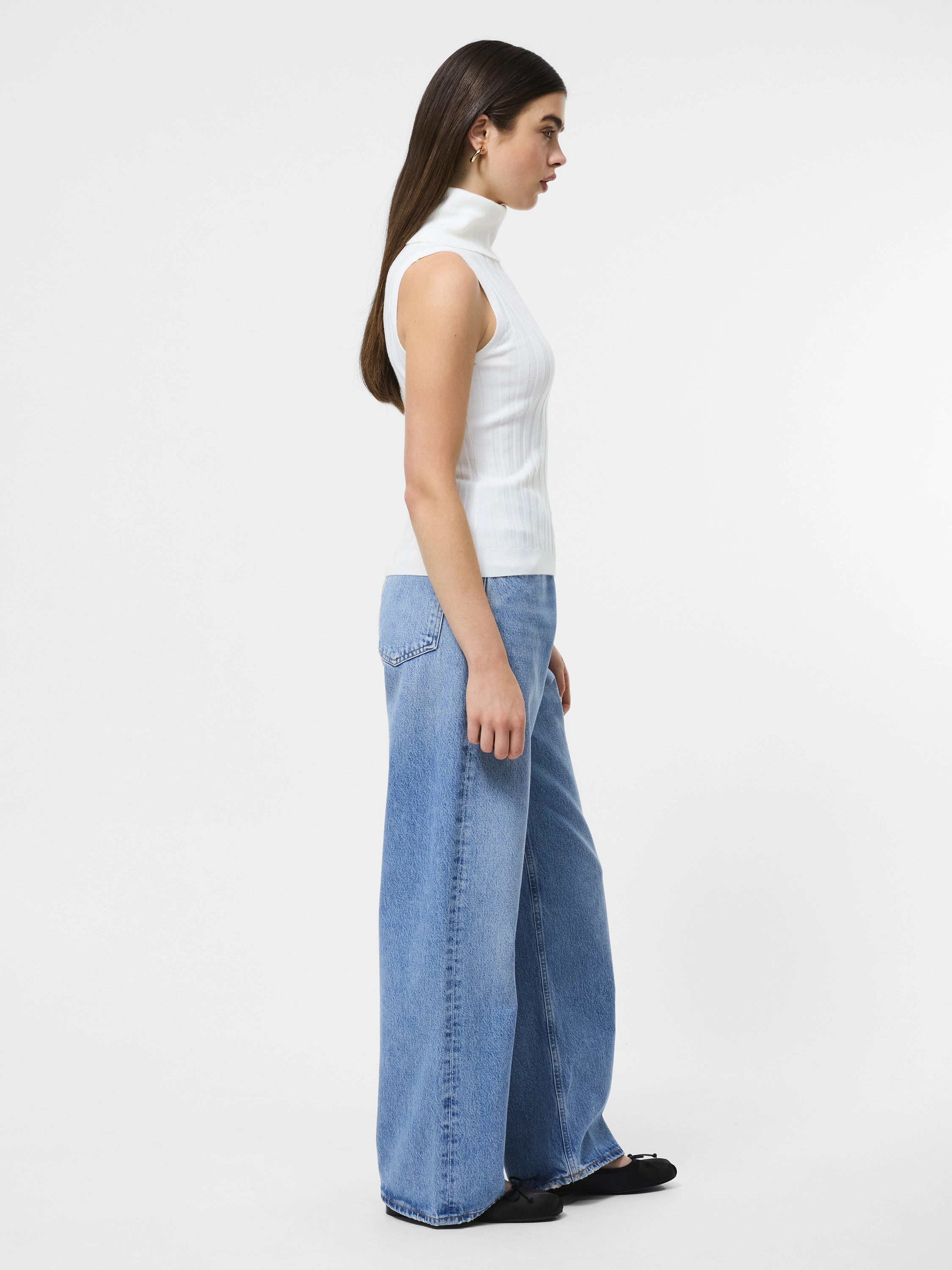 Home Comforted Turtleneck Tank Sweater