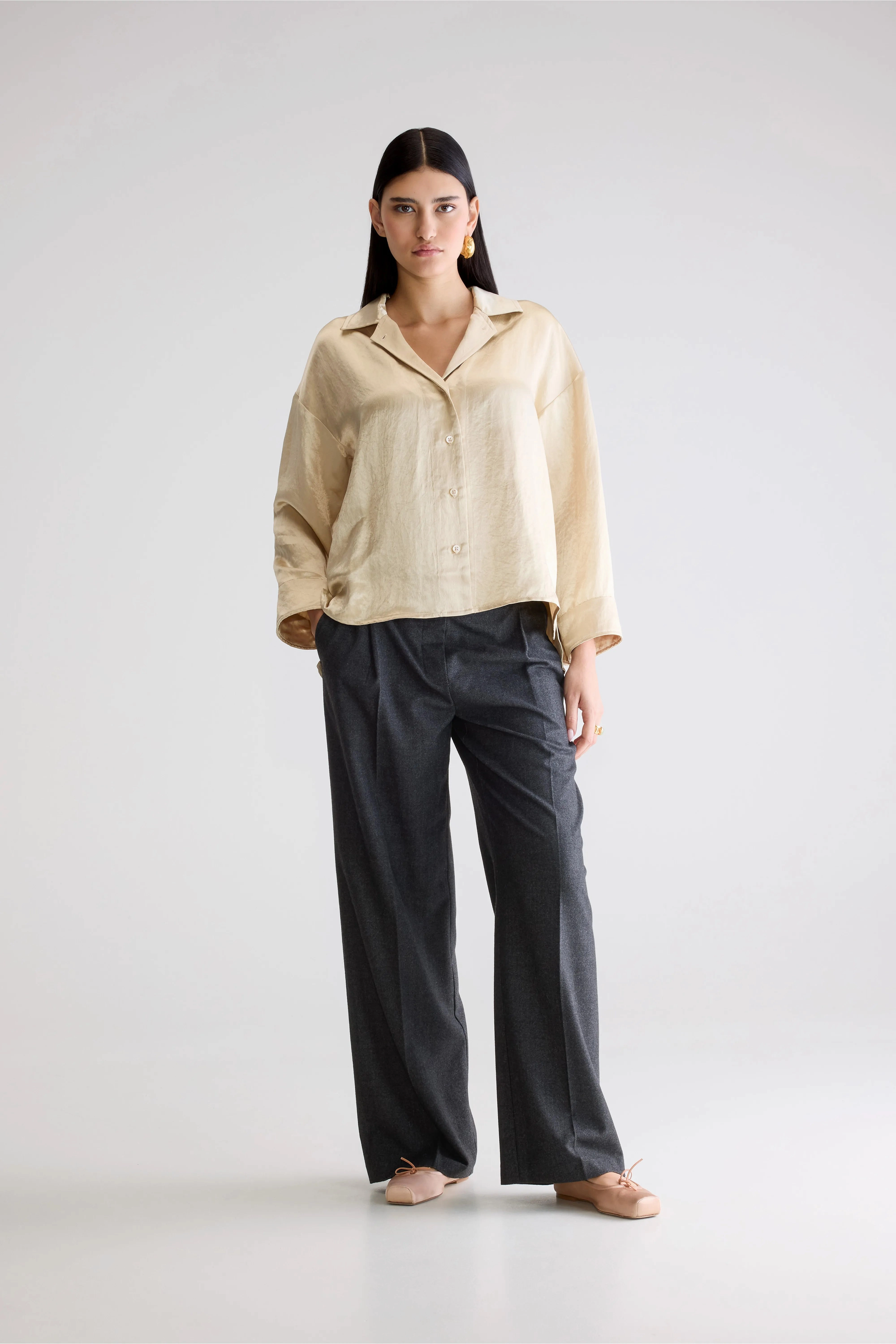 Seattle regular blouse (252 / W / IVORY) Comfort Layer