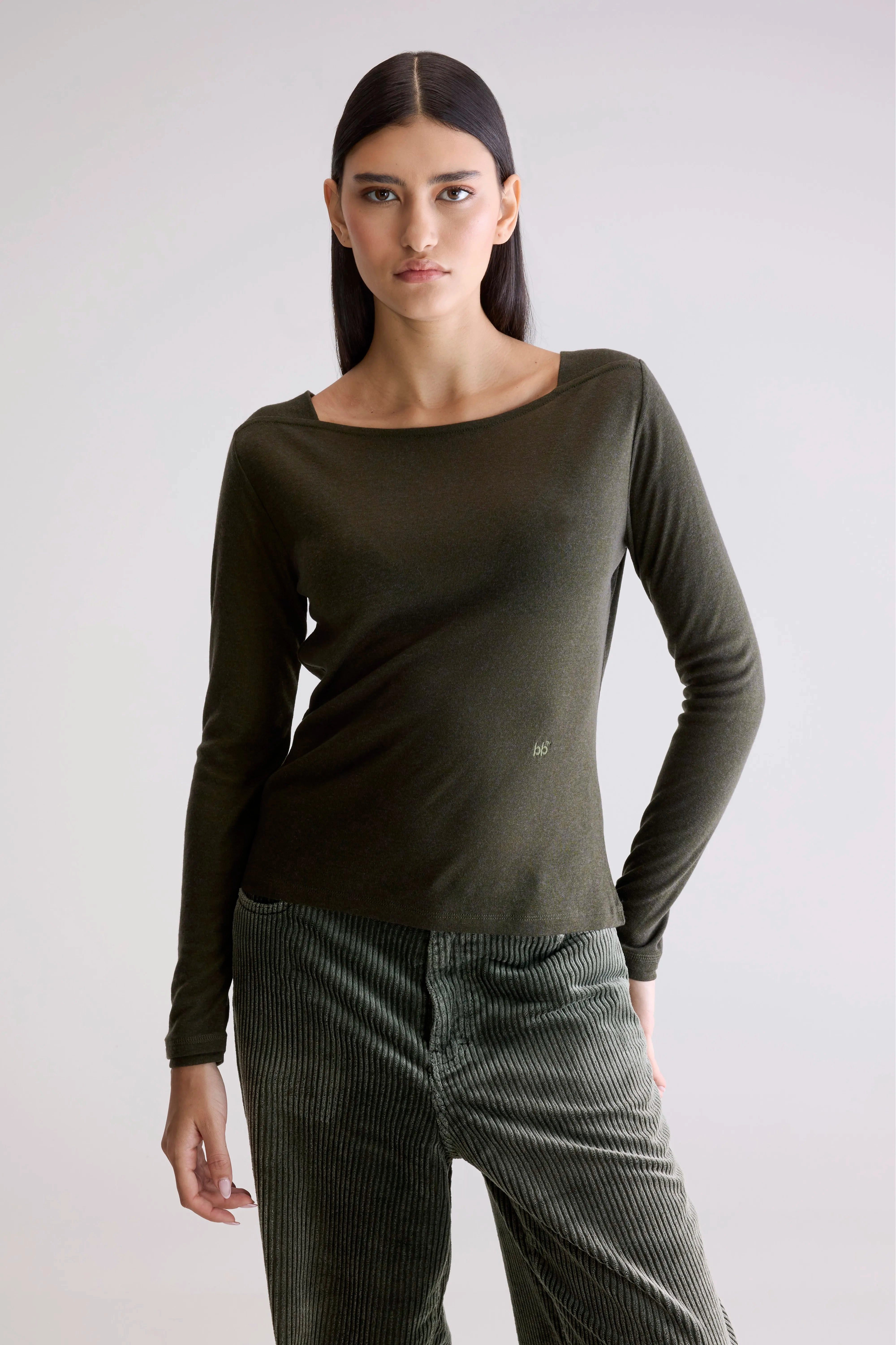 Veras fitted t-shirt (252 / W / FOREST) product recommendation