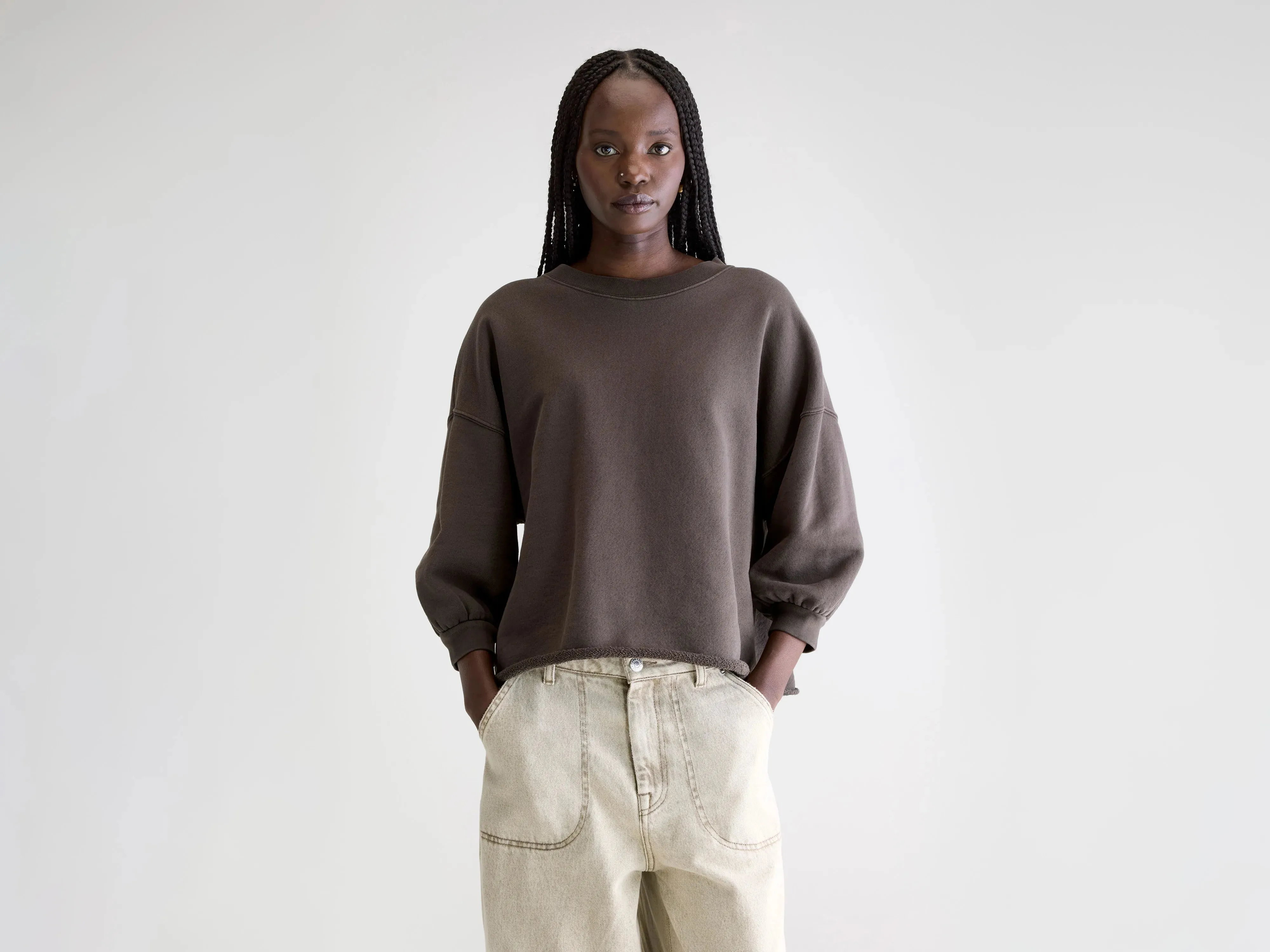 Vicske crewneck sweatshirt (252 / W / DARK ROAST) Concert wear Breathable Comfort