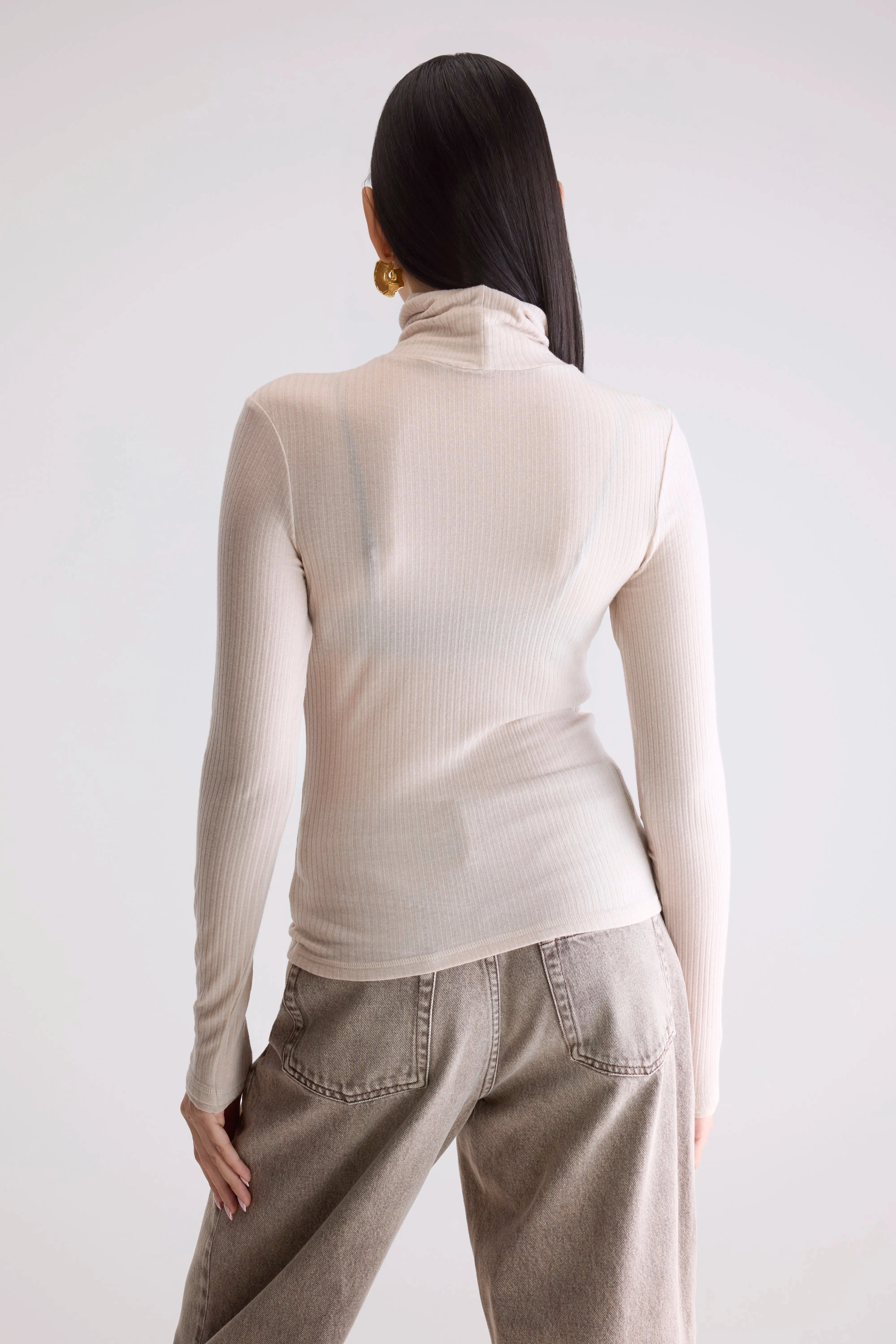 Vinay fitted t-shirt (252 / W / STONE) product sporty appeal product casual elegance factor