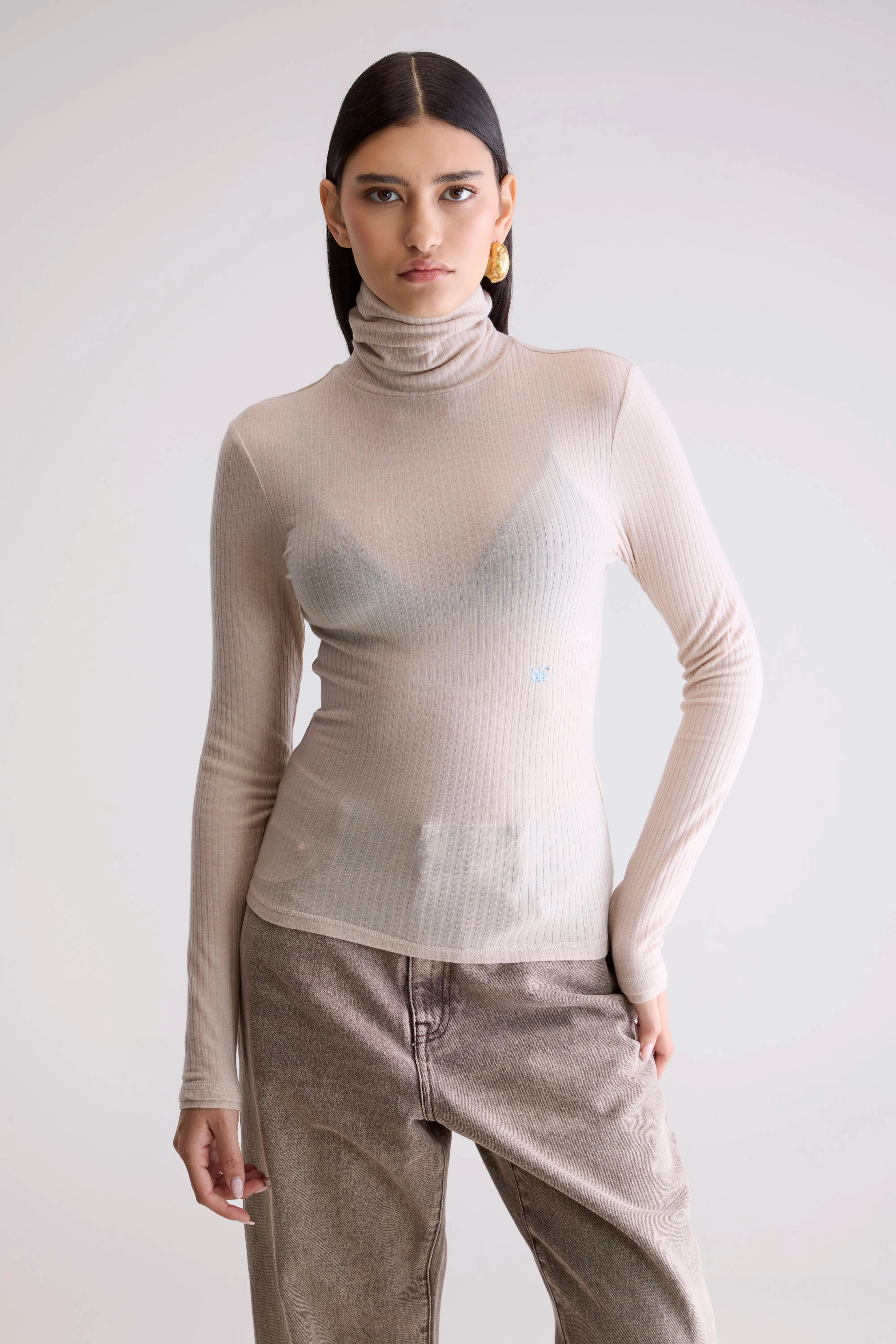 Vinay fitted t-shirt (252 / W / STONE) Street-Ready Wear Simple Layer