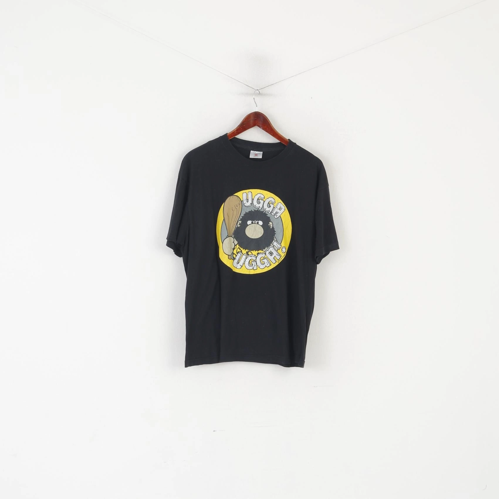 Stretchy Fit Vintage Men L/XL T- Shirt Black Cotton Graphis Ugga Ugga Crew Neck Top