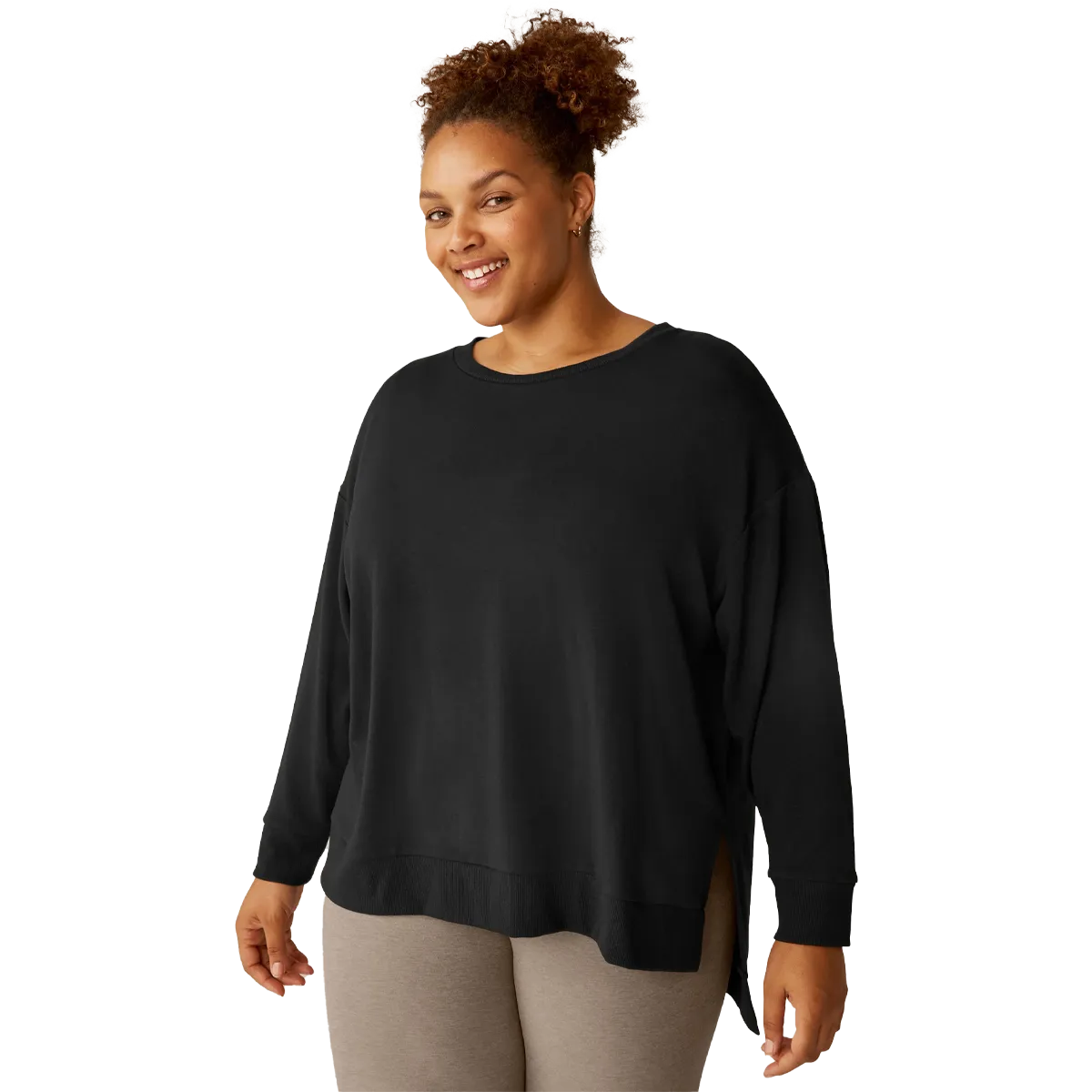 Women's Off Duty Pullover - Extended appropriate for weekdays
