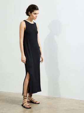Mia Textured Jersey Long Dress Simple Shape Detachable-Detail